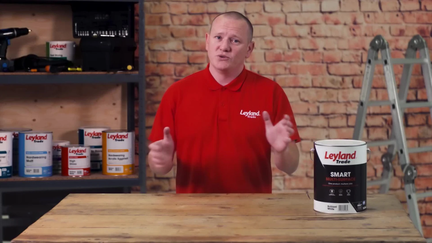 Leyland Trade Smart Brilliant White Mid Sheen Multi-surface Paint, 5L 4 Leyland Trade Smart Brilliant White Mid Sheen Multi-surface Paint, 5L - Image 2