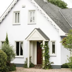 Sandtex Pure Brilliant White Textured Masonry Paint, 10L -Prime Paint Shop sandtex pure brilliant white textured masonry paint 10l5010131461934 02i bq