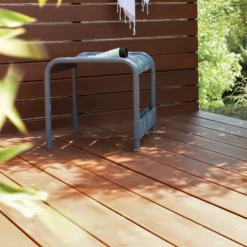 V33 Teak UV Resistant Decking Wood Oil, 2.5L -Prime Paint Shop v33 teak uv resistant decking wood oil 2 5l3153895163088 01i bq